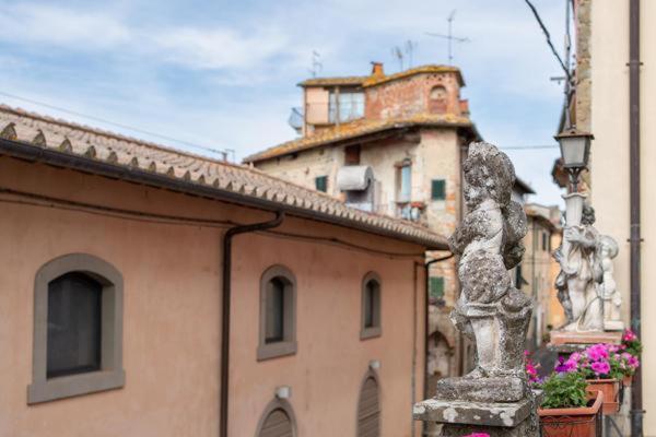 La Finestra Sul Borgo Dimora Storica Apartment Laterina Exterior photo